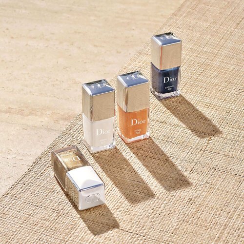 Dior Dior Vernis - Vernis à ongles - Longue tenue & fini effet Dior Dior Vernis - Vernis à ongles - Longue tenue & fini effet